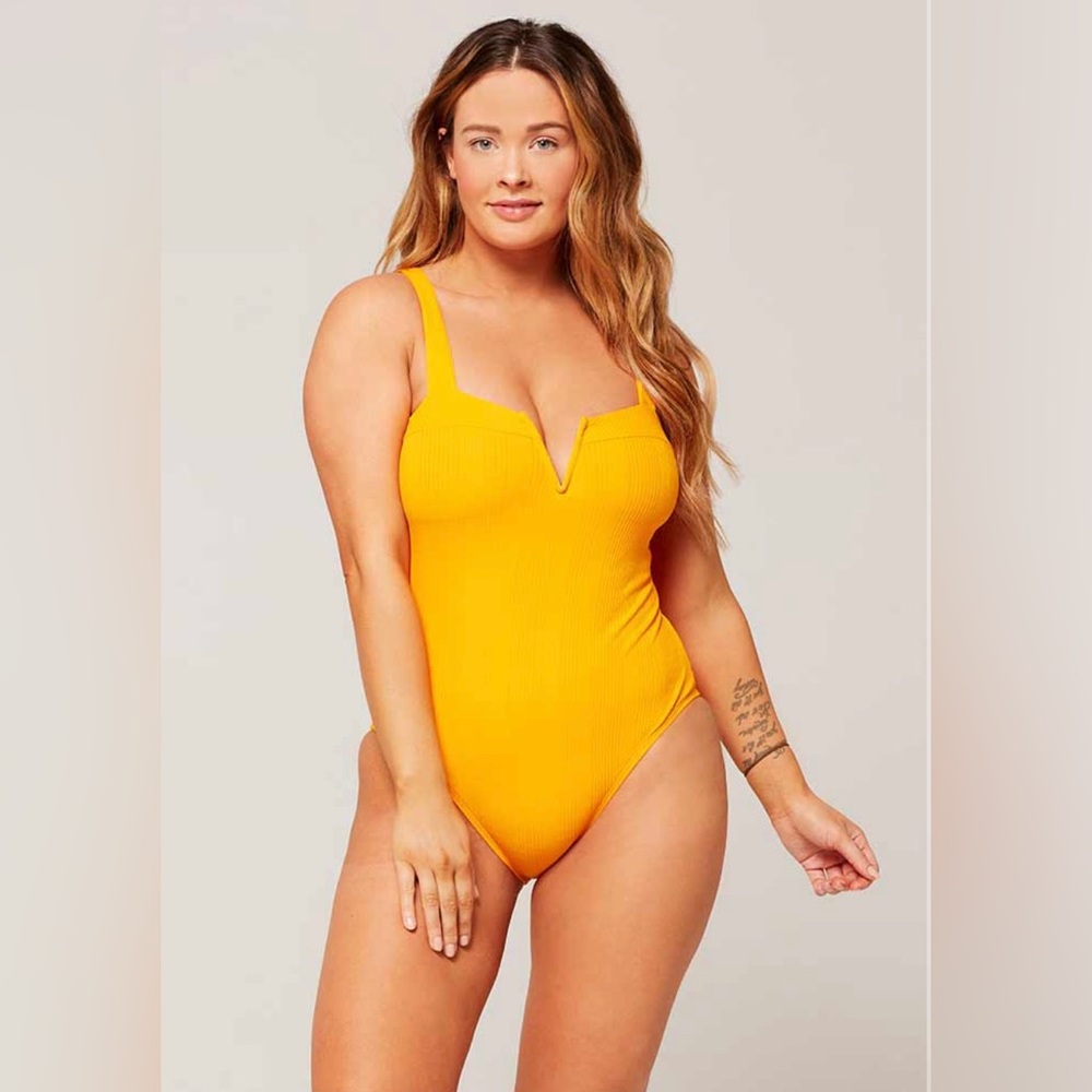 L*Space Pointelle Cha Cha One Piece in Mango sz 12